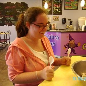 Meet your Posher, Laura